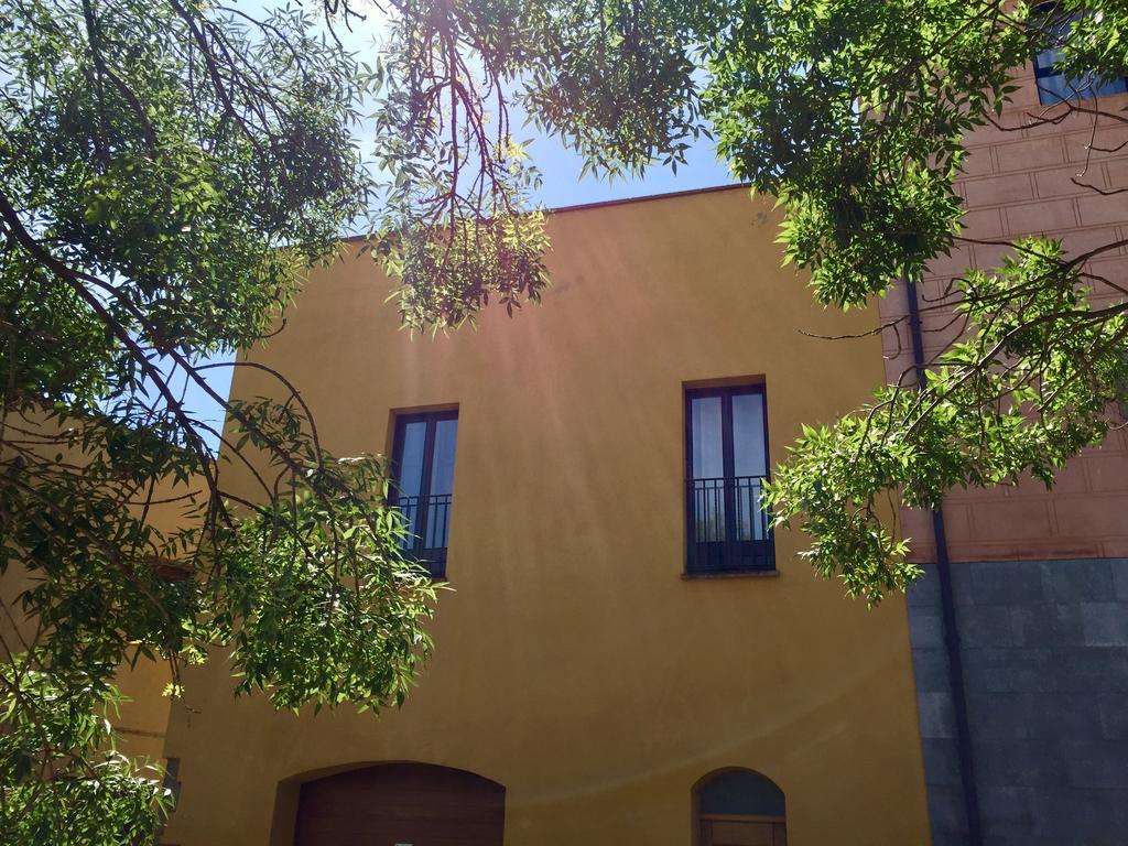 卡斯特罗·德波利亚斯Apartament Can Callis公寓 外观 照片